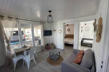 Chalet pour 4 Personnes dans Gruissan Plage, Gruissan, Photo 1