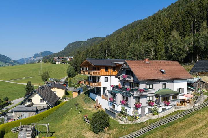 Ganze Wohnung, "S´Fischbacher App. 2" by Alpenidyll Apartments! in Schladming, Schladming-Dachstein