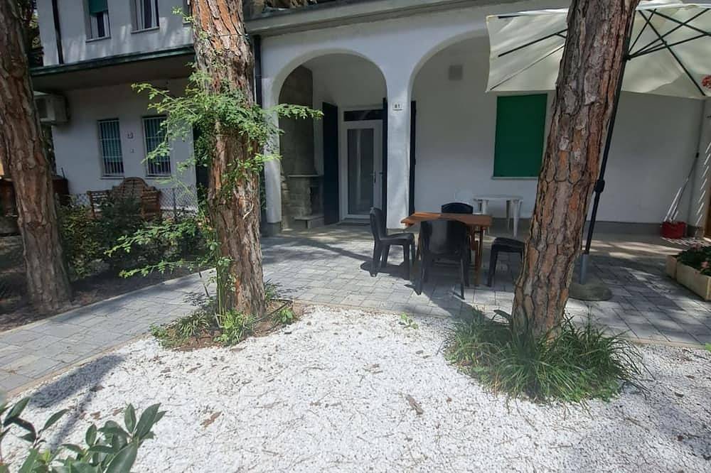 Appartamento intero, Marina Romea La casa dei dirigenti di Rino (Cin It039014B4Ks5S22Ug) in Marina Romea, Provincia di Ravenna