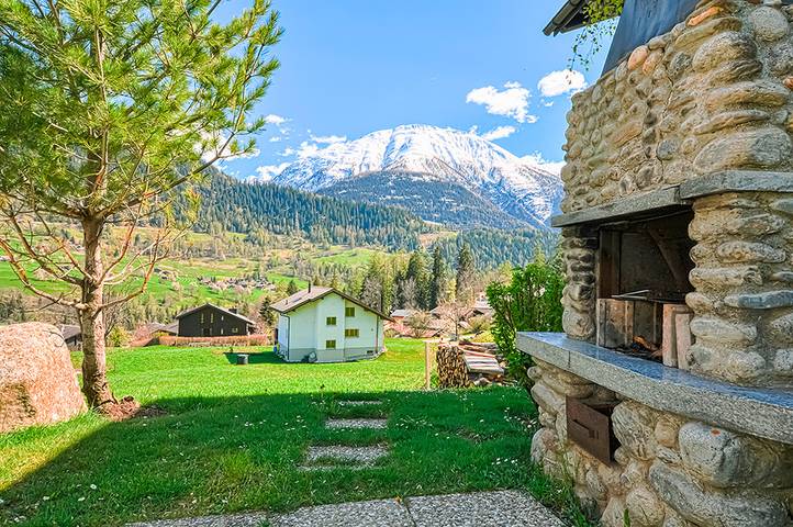 Ferienhaus für 6 Personen, mit Balkon und Terrasse sowie Garten und Ausblick in der Aletsch Arena - 2