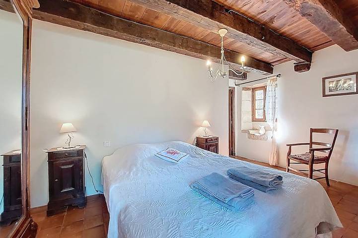 Gîte pour 4 personnes, avec jardin, animaux acceptés à Jayac - 3