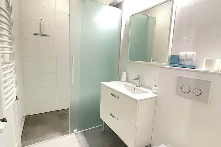 Entire apartment, Snow White 1 bdr Apart in Jewish quarter in Kazimierz, Cracow