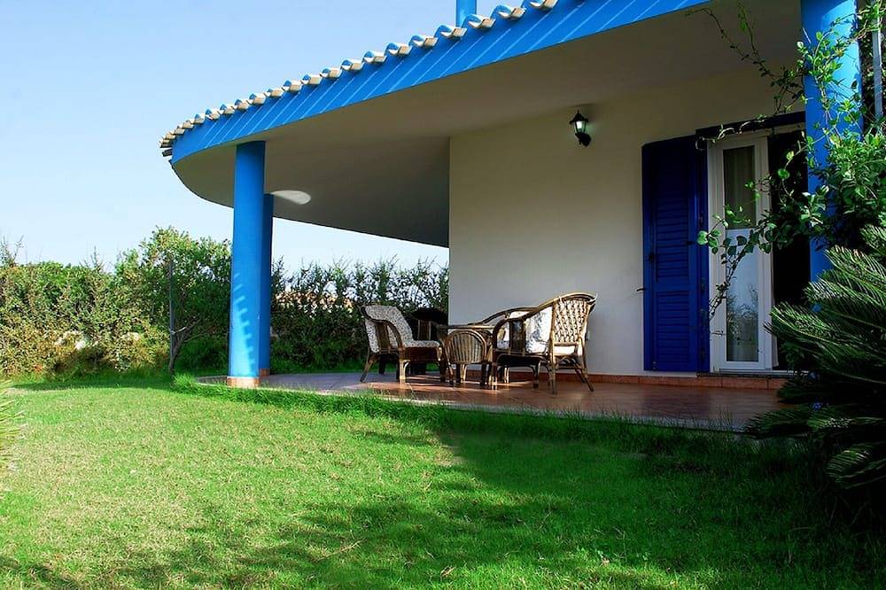 Ferienhaus am Meer in Spiaggia Sotto Torre, Calasetta