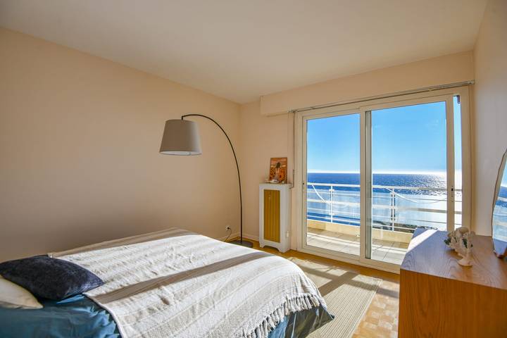 Appartement entier, Appart vue mer splendide et plage proche de Monaco in Cap-d'Ail, Côte méditerranéenne (France)