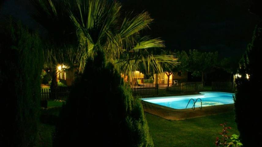 Apartamento para 6 personas, con Terraza y Jardín además de Piscina y Vistas en Cehegín