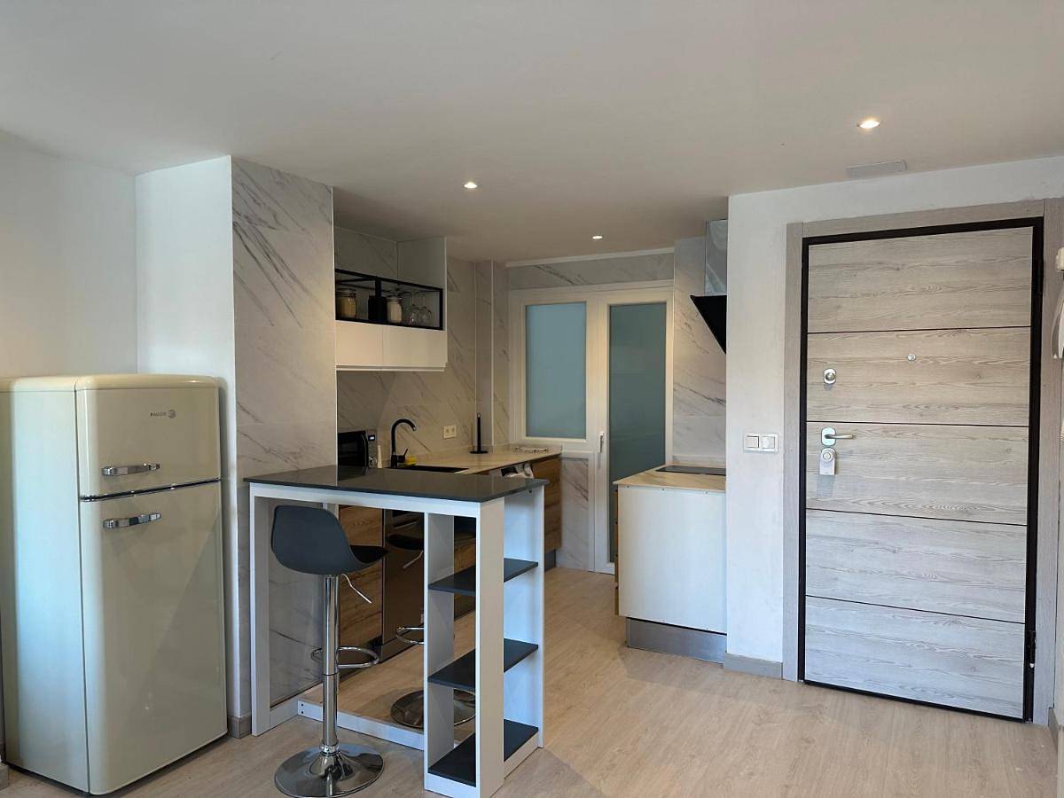 Apartamento entero, One-Bedroom Apartment in Haro, La Rioja
