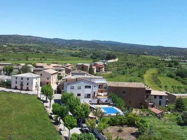 Appartement entier, Appartement près de Torres del Obispo avec piscine in Torres del Obispo, Graus
