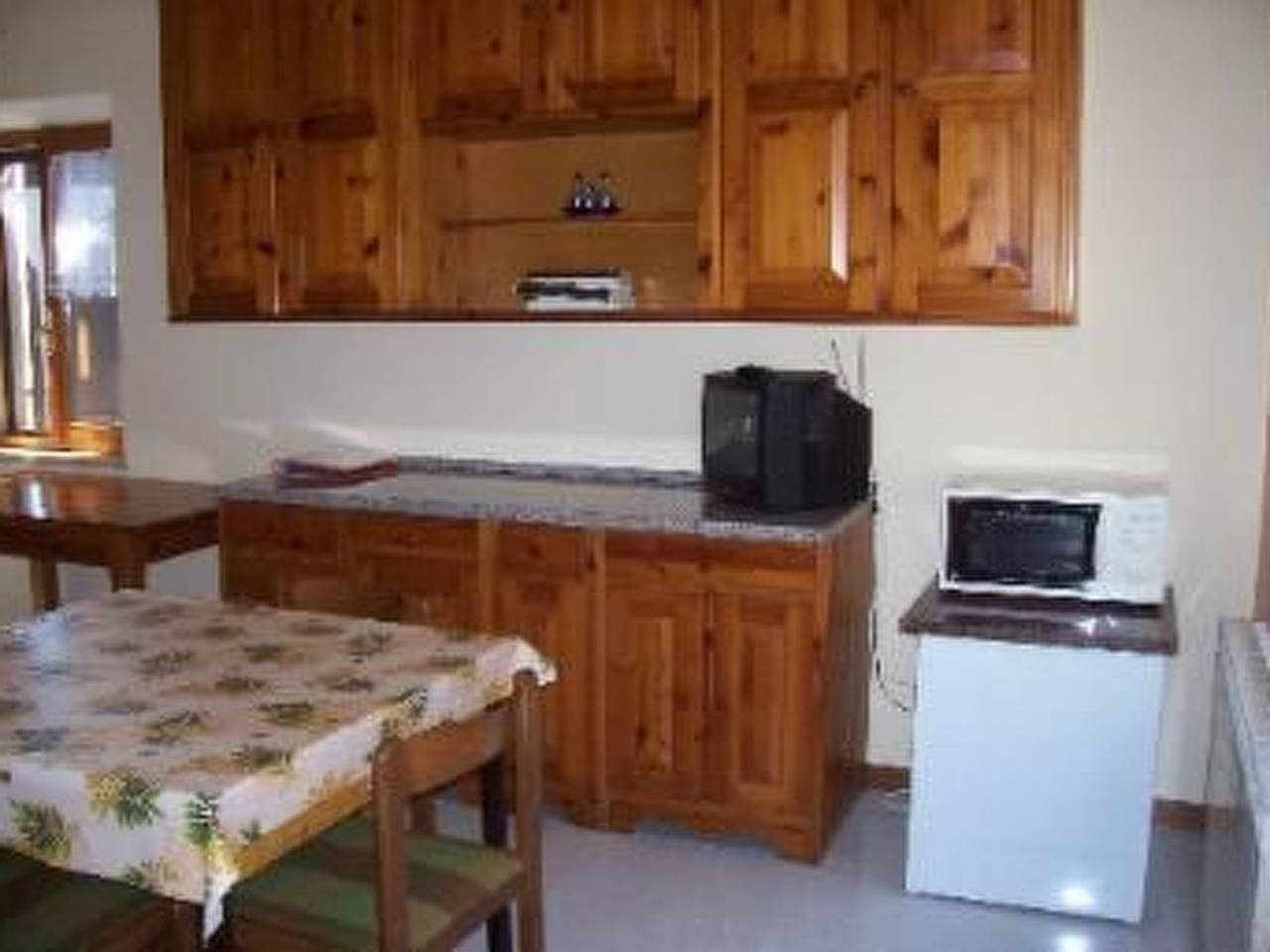 Appartamento intero, Wohnung im ersten Stock für sechs Personen in Morro d'Alba, Provincia di Ancona
