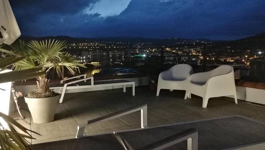Location de vacances pour 2 personnes, avec terrasse et vue à Clermont-Ferrand - 2