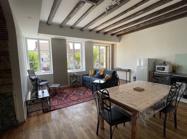 Appartement de vacances pour 8 personnes, avec jacuzzi ainsi que sauna et balcon