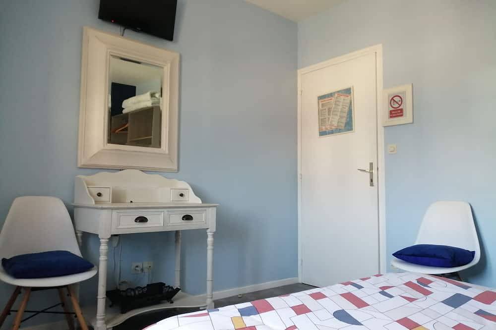 Gîte 10 lits, 5 chambres, 5 sdb, wc privés in Croutoy, Oise