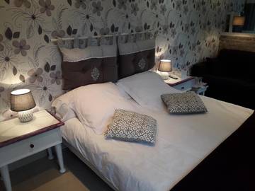Chambre d’hôte pour 2 personnes, avec jardin et vue à Sommery