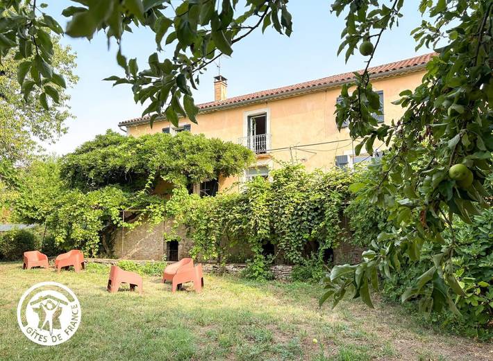 Casa de huéspedes para 8 personas, con jardín y terraza - 1