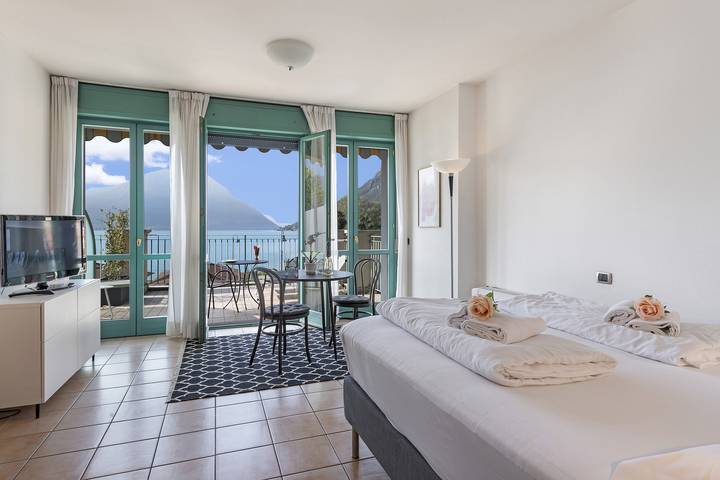 Ferienwohnung für 2 Personen, mit Terrasse und Seeblick, mit Haustier am Luganersee - 2