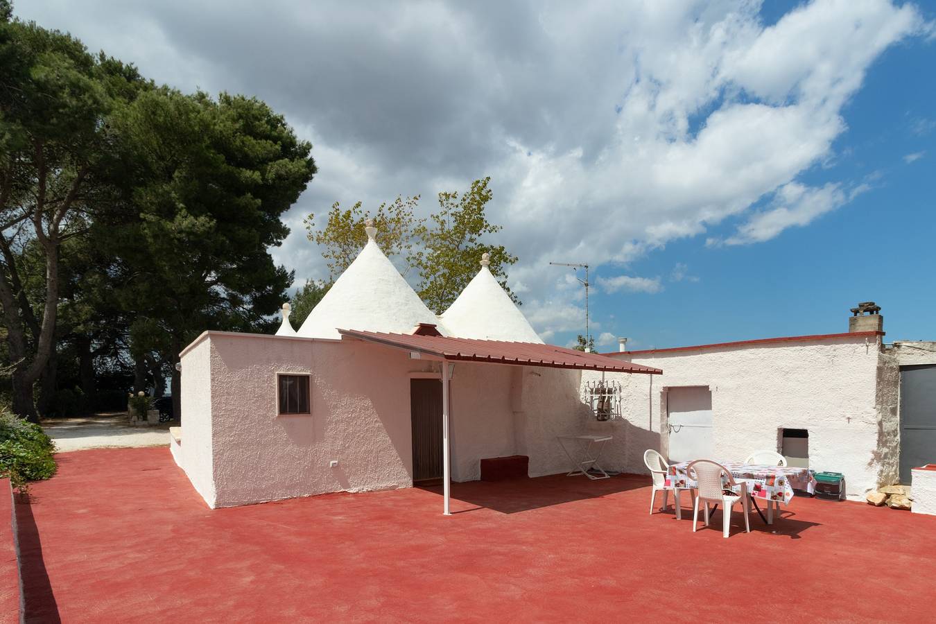 Holiday Home 'Trulli da Rosy' with Private Garden & Terrace in Martina Franca, Taranto Province