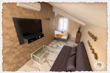 Gîte pour 2 personnes, avec terrasse et jacuzzi à Pruniers-en-Sologne