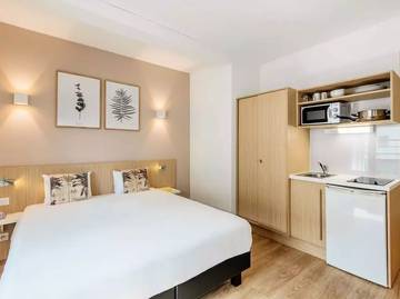 Studio voor 2 Personen in Brussel, Vlaanderen, Afbeelding 4