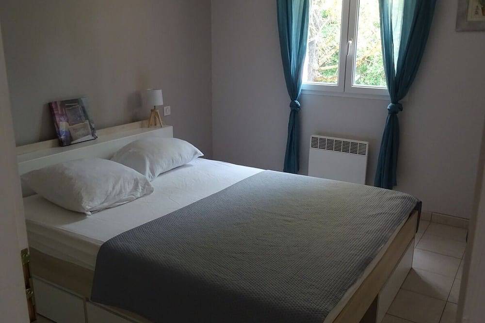 Charming Provencal House - Private Pool - Near Lake & Beaches in Montauroux, Draguignan region