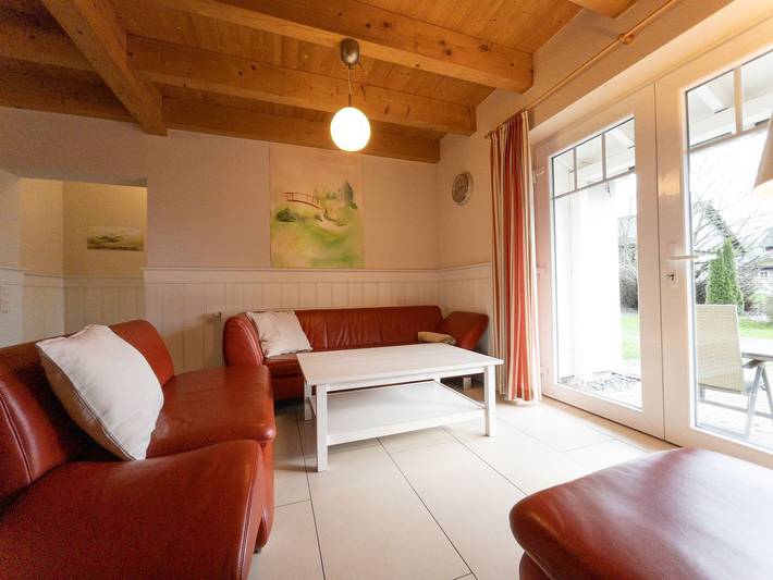 Bauernhof für 7 Personen, mit Terrasse und Garten sowie Ausblick in Schmallenberg