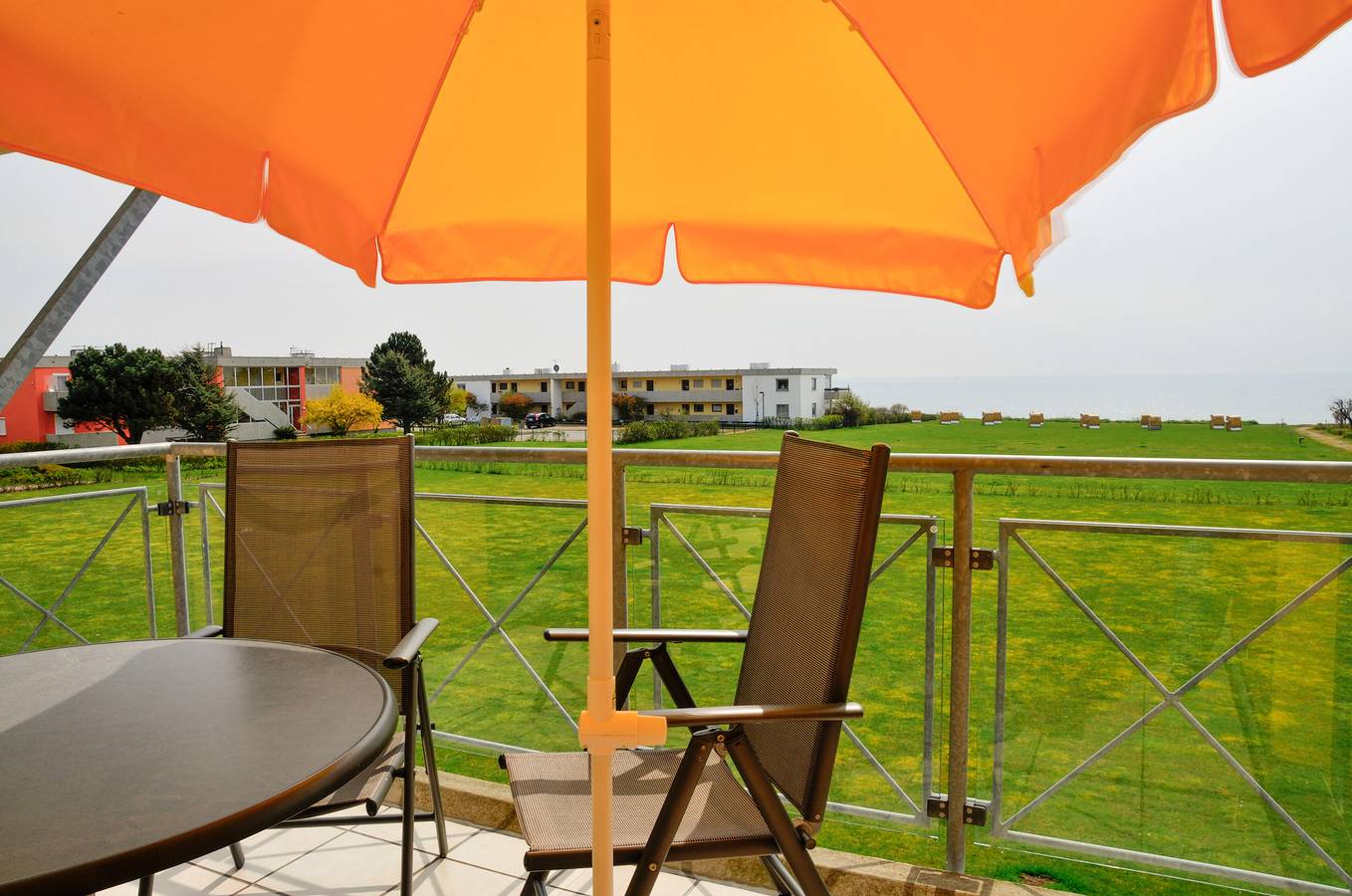 Hel semesterlägenhet, Meeresrauschen - direkt am Meer in Östfehmarn, Fehmarn