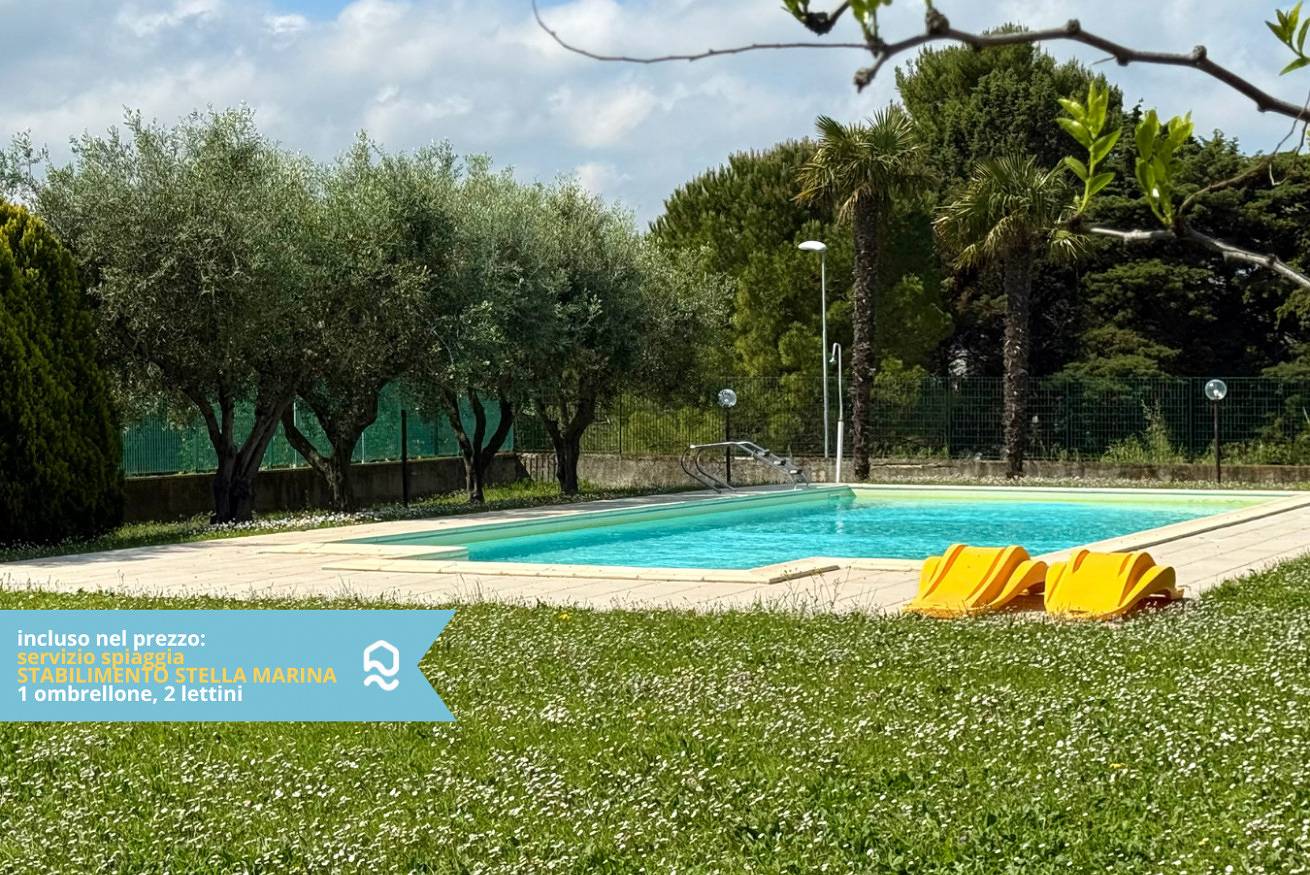 Apartamento entero, Apartamento de vacaciones para 5 personas con jardín in Sirolo, Riviera del Conero