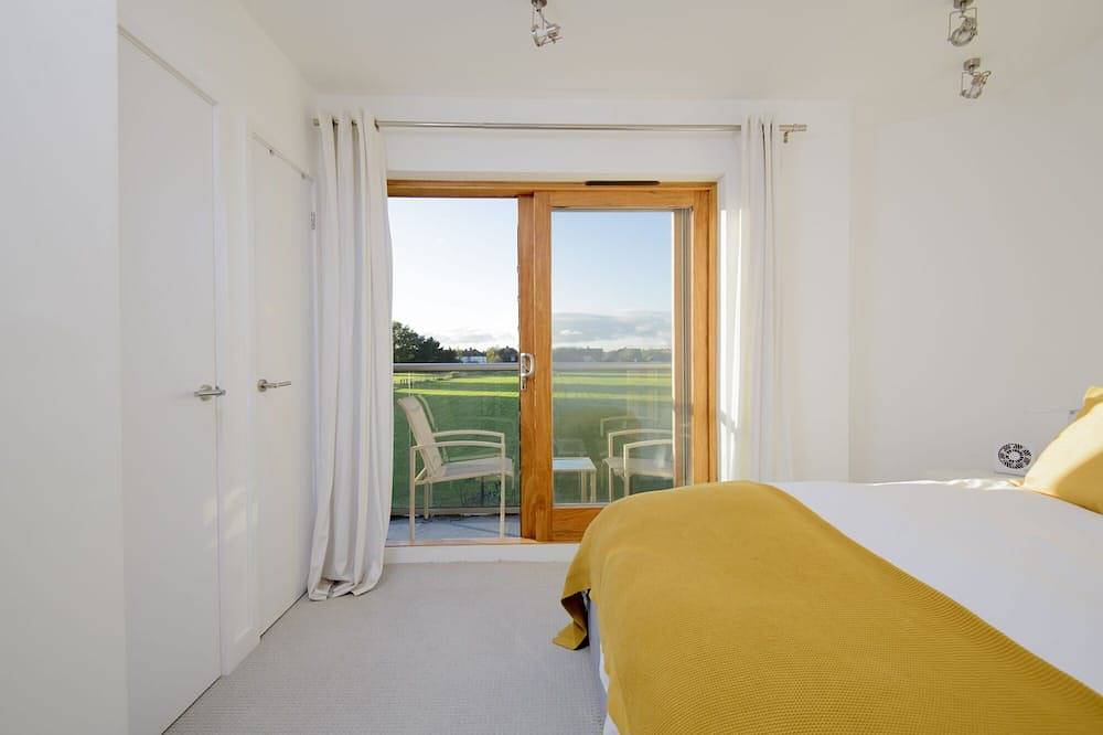 Eco friendly house in Chichester near Goodwood in Chichester, West Sussex