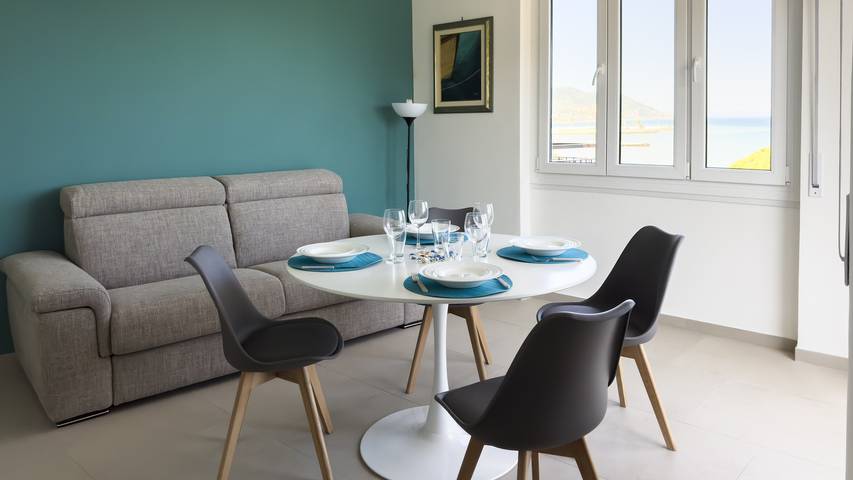 Ferienwohnung für 4 Personen, mit Balkon und Terrasse sowie Ausblick an der Ligurische Küste - 2