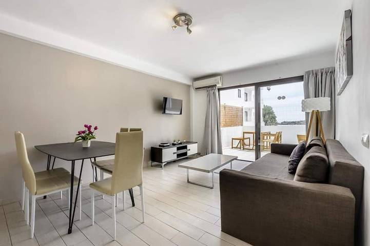 Holiday apartment for 4 people, with balcony - 1