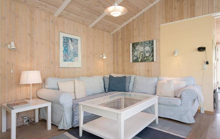 Ferienhaus für 6 Personen, mit Whirlpool und Sauna sowie Terrasse in Blokhus - 4