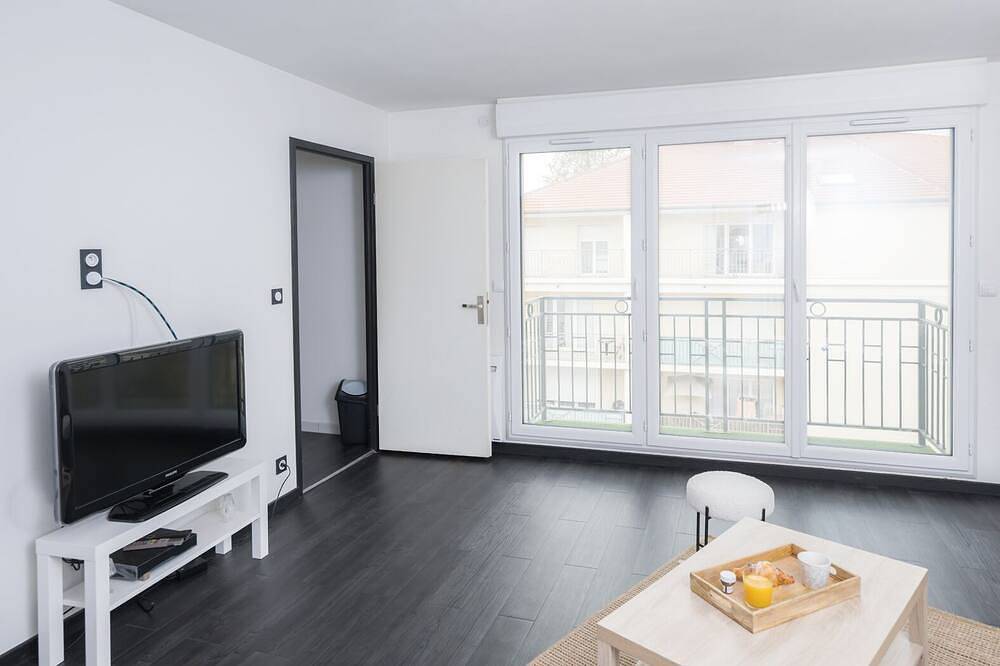 Ganze Wohnung, Sweet Home 10 min From Disneyland Paris, 2 min From the Station in Bussy-Saint-Georges, Seine-et-Marne