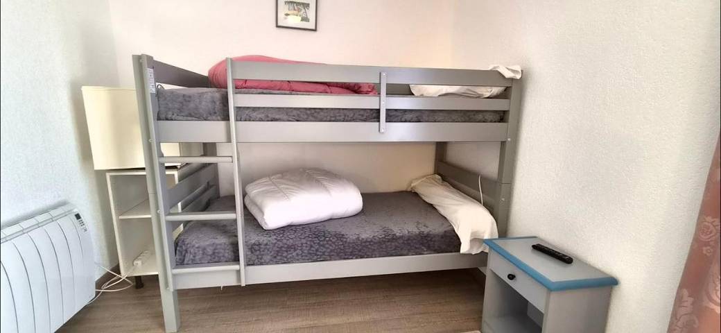 Location de vacances pour 4 personnes, avec Jardin et Piscine à Lunas - 4