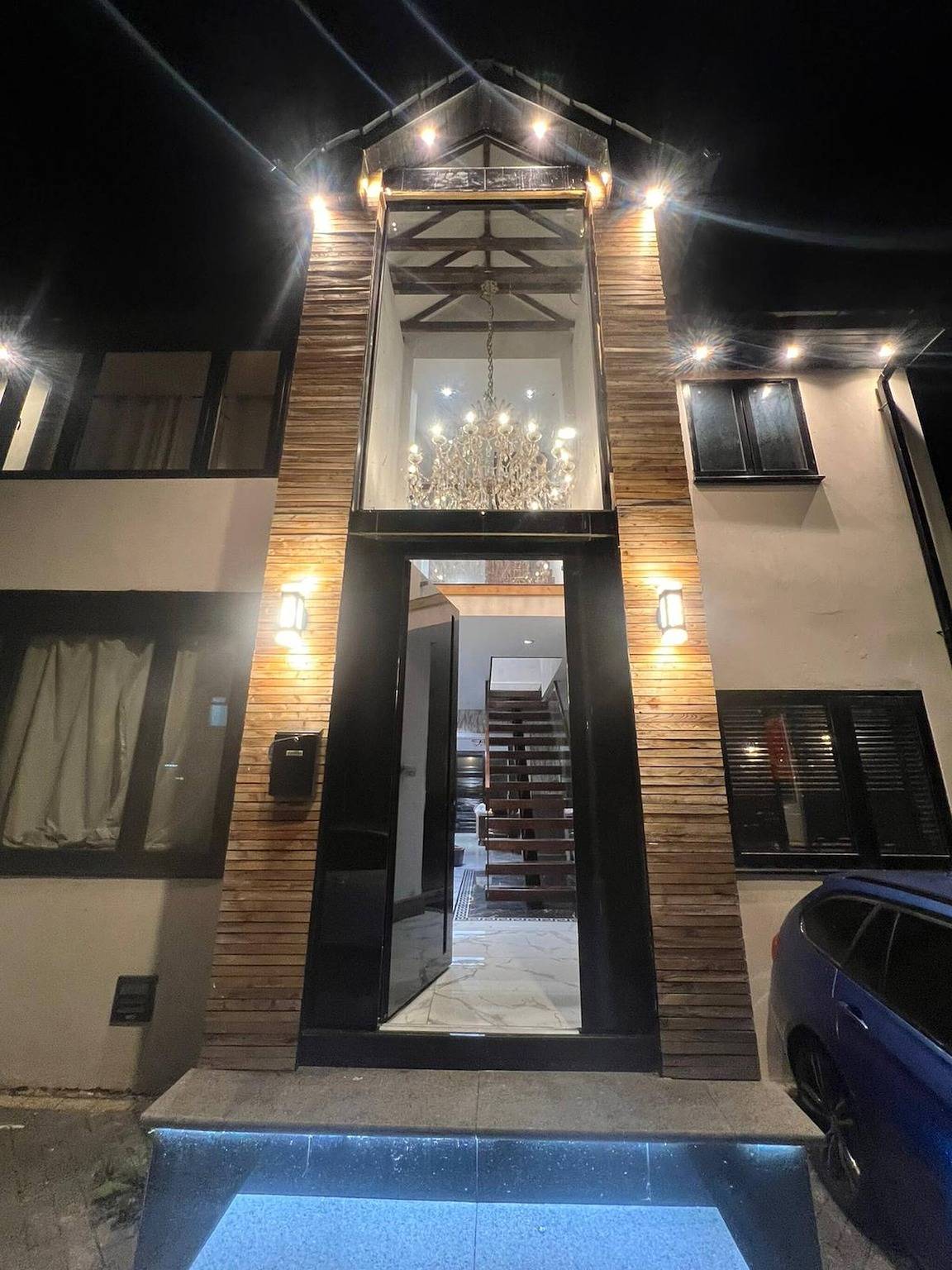 Elegante casa familiar, 2 baños esquineros con jacuzzi… in Luton, Chiltern Hills