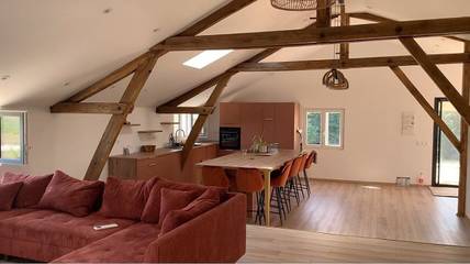 Gîte pour 8 personnes, avec jardin et terrasse à Lamothe-Fénelon