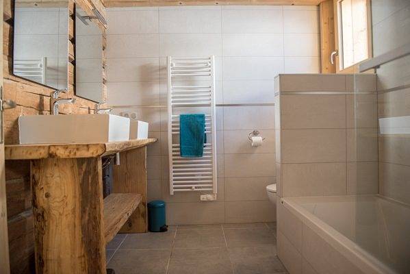 Chalet pour 8 personnes, avec balcon dans les Alpes francaises - 4