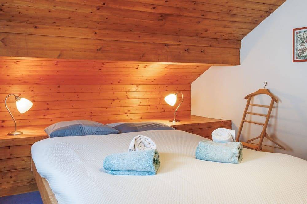 Le Cyclamen by Interhome in Champoussin, Val-d'Illiez