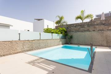 Villa pour 10 Personnes dans Playa del Duque, Adeje, Photo 1