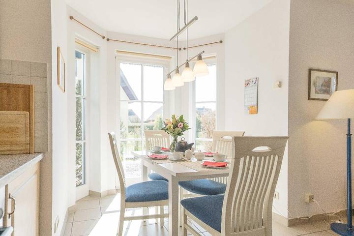 Ganze Wohnung, Maisonette-Wohnung Romantik im Erholungsort Born am Darß in Born a. Darß, Born am Darß