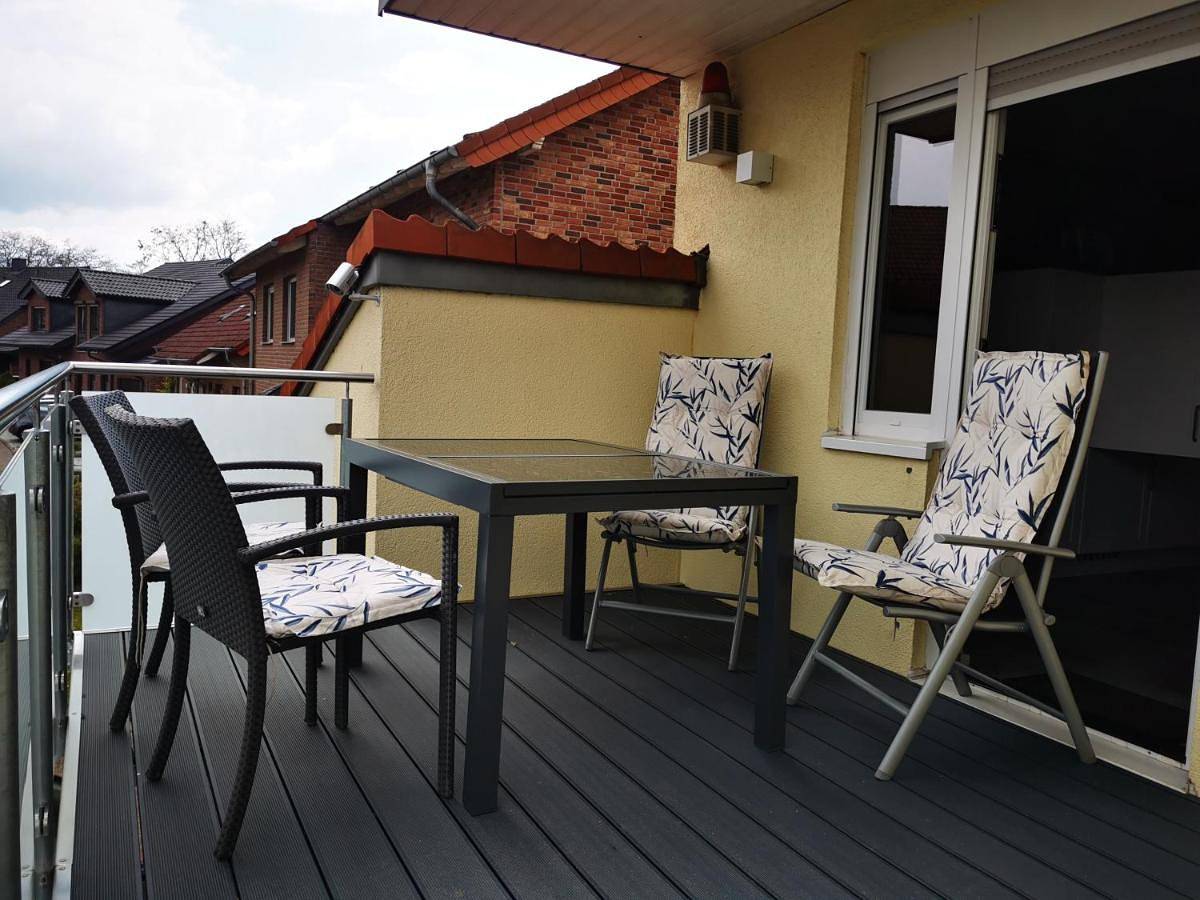Ganze Wohnung, Two-Bedroom Apartment in Würselen, Rheinland