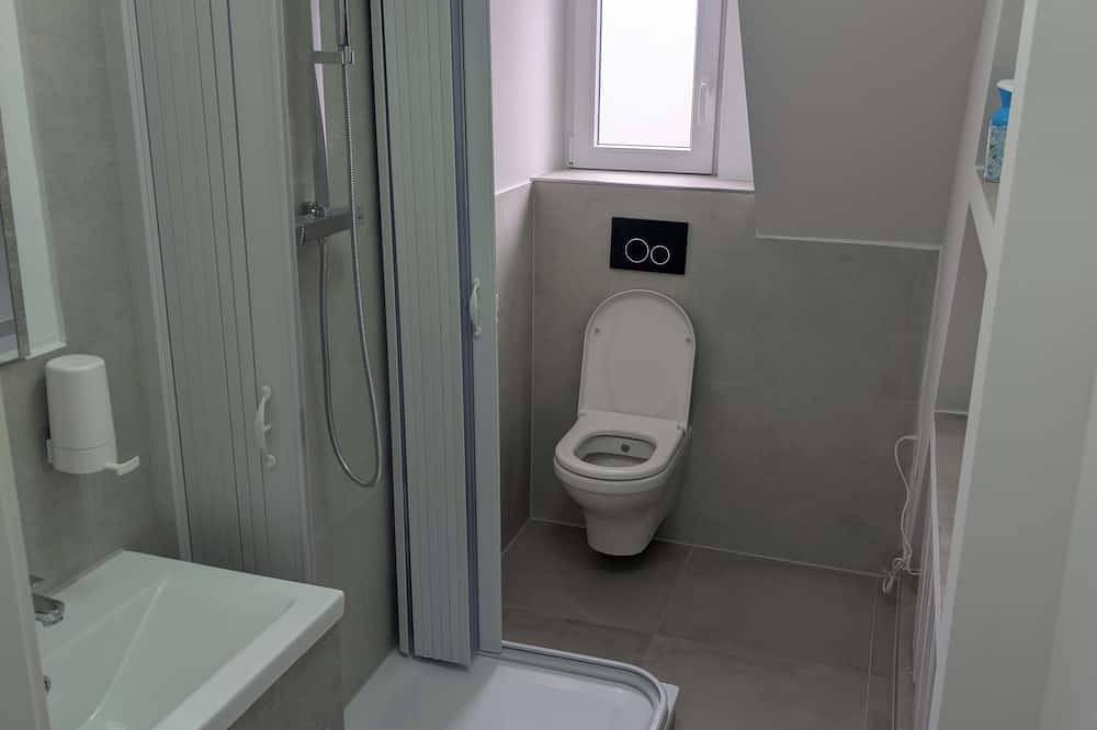 Ganze Wohnung, Zentrale Unterkunft mit Stil in Remscheid, Bergisches Land