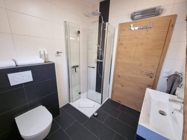 Ganze Wohnung, Appartement Apollo in der Wohlfühloase am Trausdorfberg mit Sauna Whirlpoolnutz in Steirerland