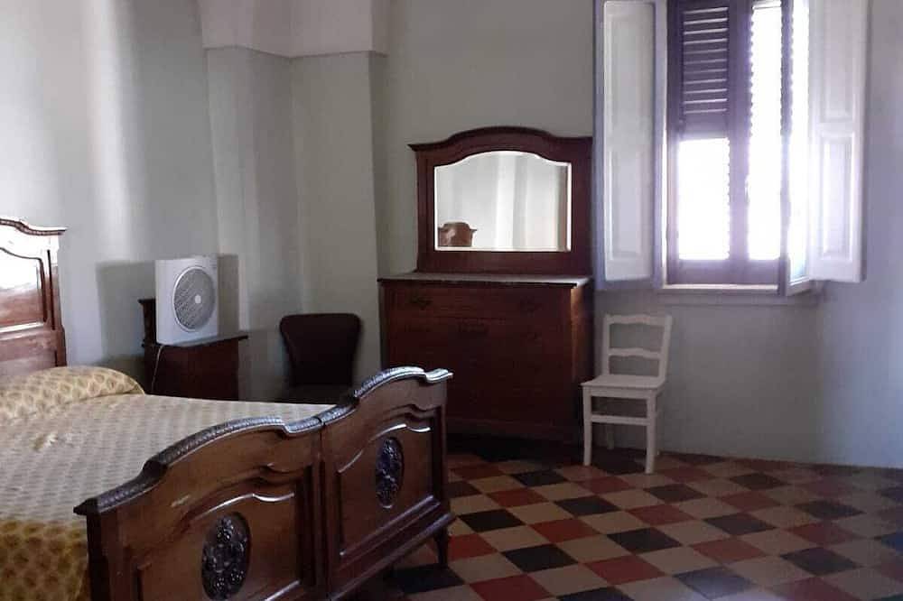 Ganze Wohnung, Unabhängige Wohnung für 8 Personen in Alezio, Golf von Tarent