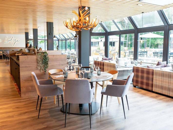 Hôtel pour 4 personnes, avec piscine et jardin à Saint-Étienne-du-Rouvray - 3