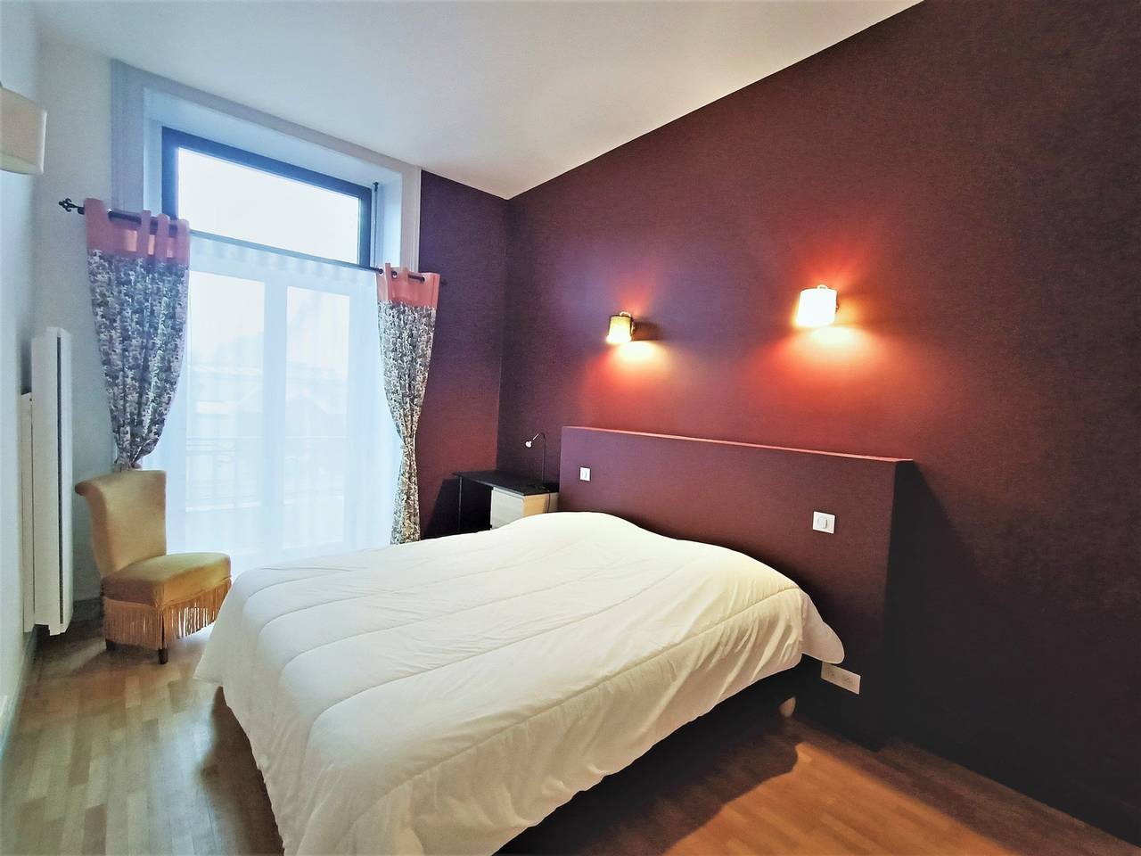 Appartement entier, Superbe T2 au cœur d'Aix-les-Bains avec Wifi in Aix-les-Bains, Région de Chambéry