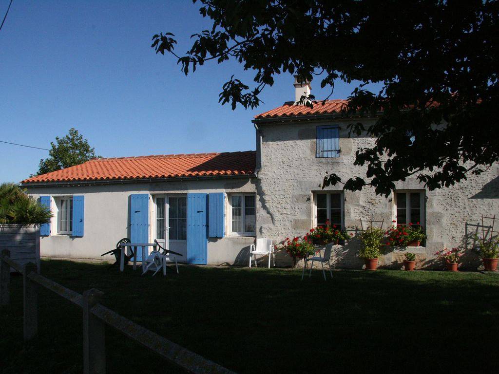 Gîte à Ballon in Ballon (aéronef), Région de Rochefort