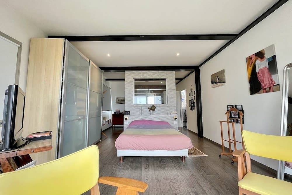 Unique villa with direct beach access, shops on foot. in Ronce-les-Bains, La Tremblade