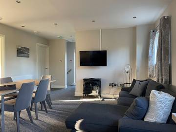 Log Cabin for 6 People in Skipton, North Yorkshire, Photo 1