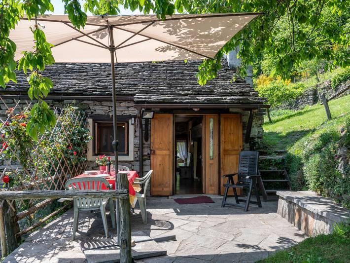 Ferienhaus für 5 Personen, mit Terrasse und Garten im Piemont - 2