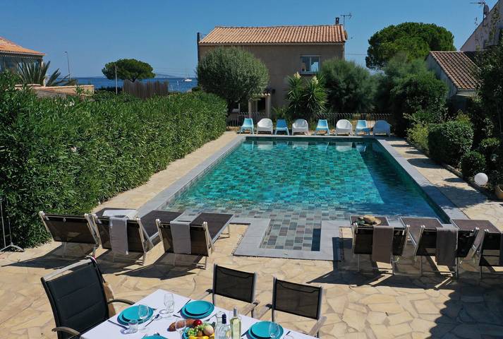 Location de vacances pour 10 personnes, avec terrasse et jardin à Marseillan - 2