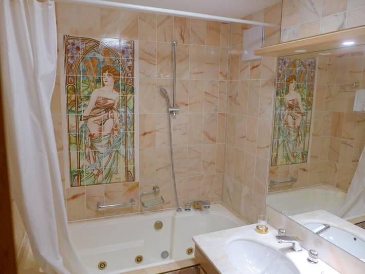 Gîte pour 4 personnes, avec terrasse et jacuzzi à Crans-Montana - 4
