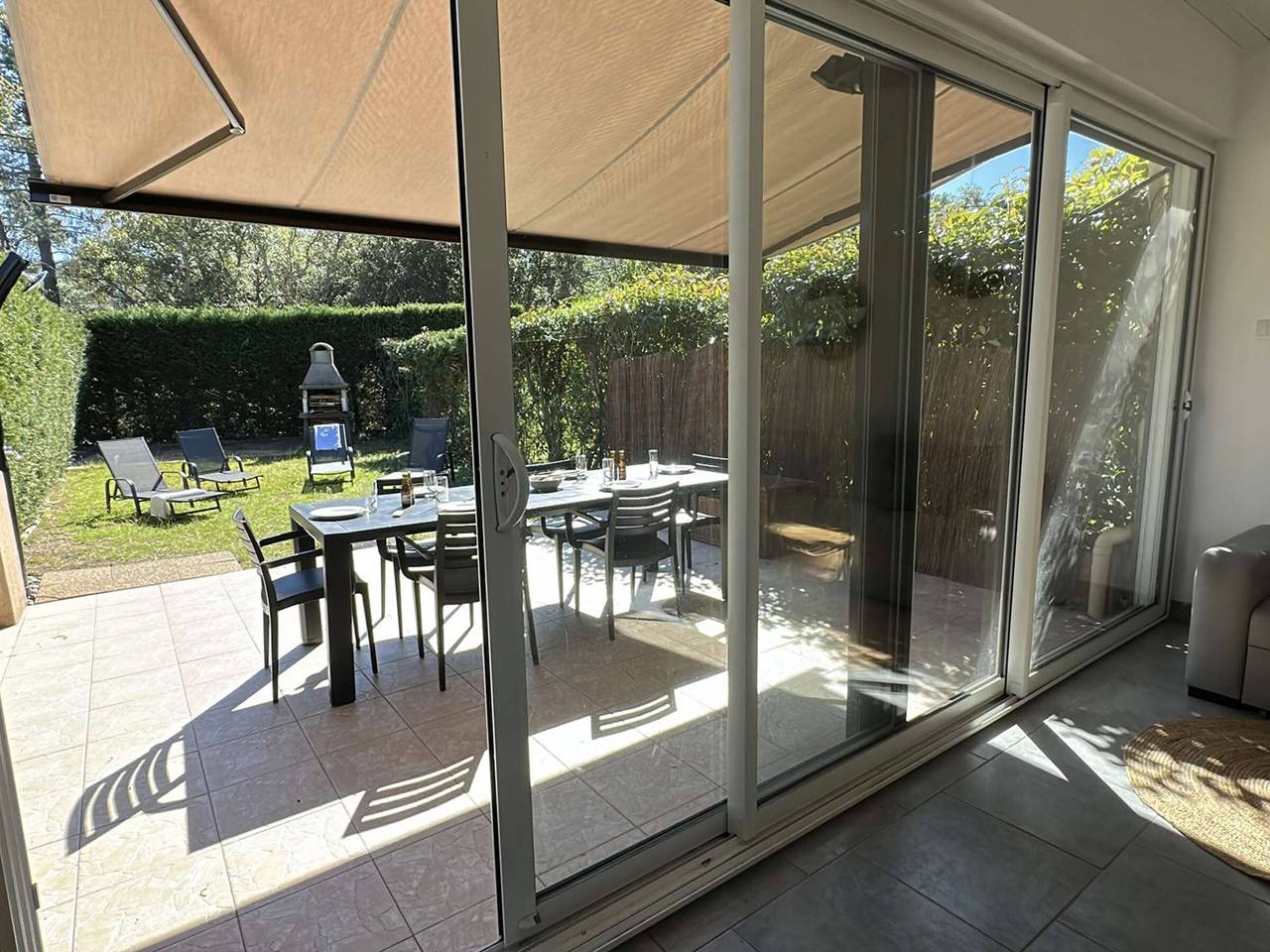 Mini-Villa mit Terrasse und Parkplatz 300m vom Strand in Pinarellu, Zonza